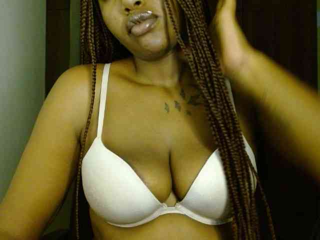 Prety-chocolatte webcam