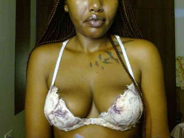 Prety-chocolatte webcam