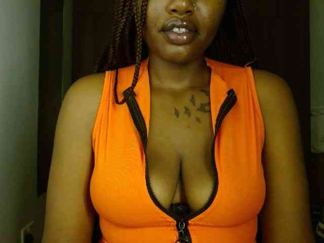 Prety-chocolatte webcam