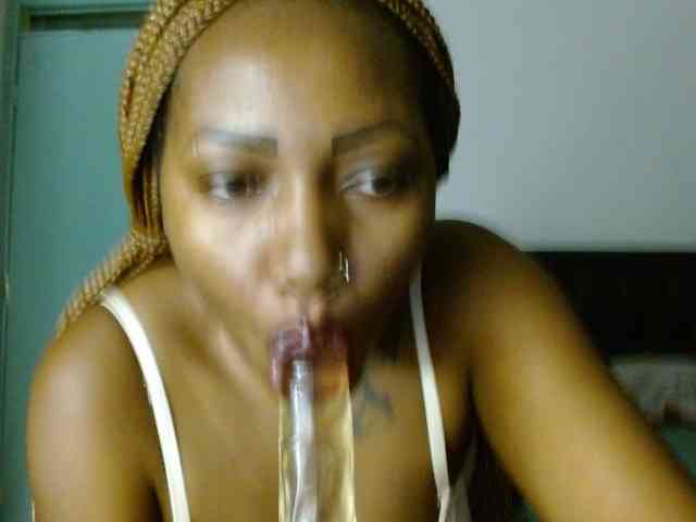 Prety-chocolatte webcam