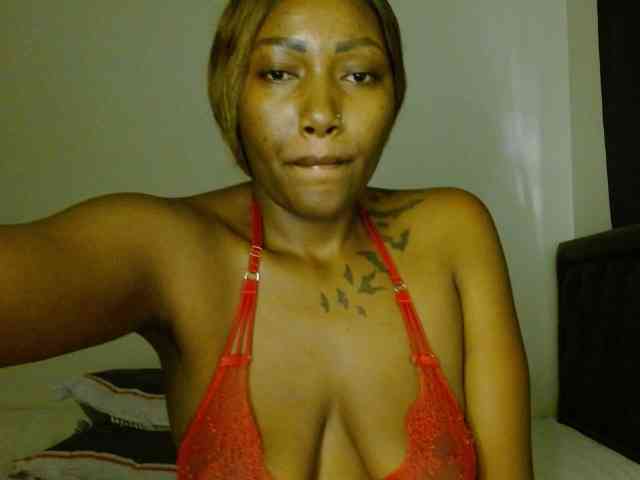 Prety-chocolatte webcam