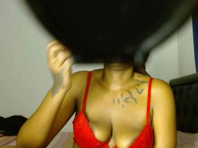 Prety-chocolatte webcam