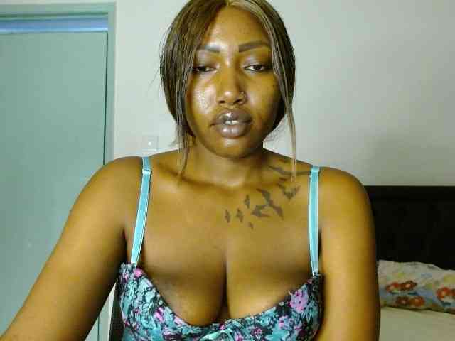 Prety-chocolatte webcam