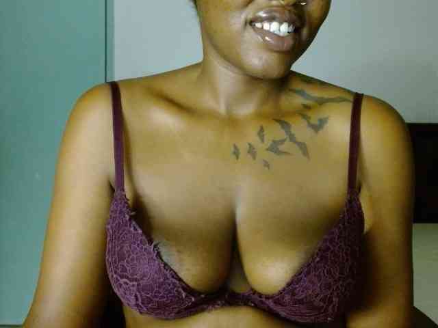 Prety-chocolatte webcam