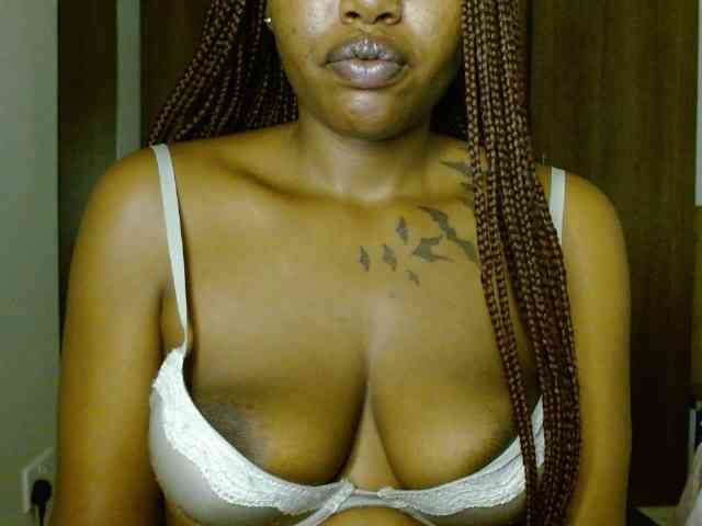 Prety-chocolatte webcam