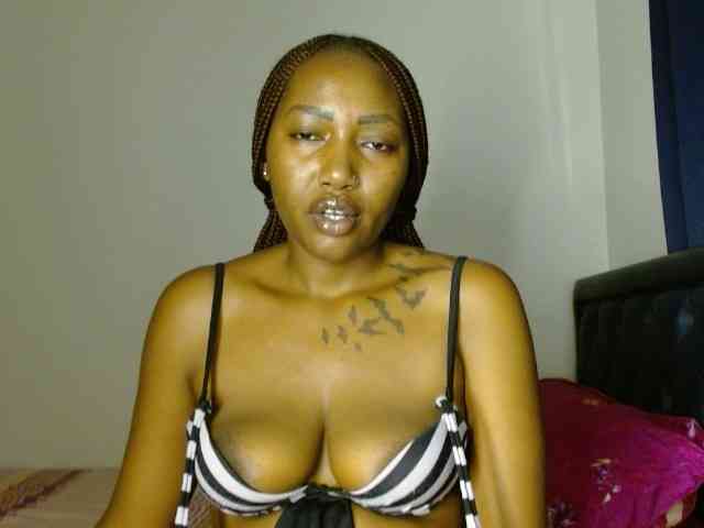 Prety-chocolatte webcam