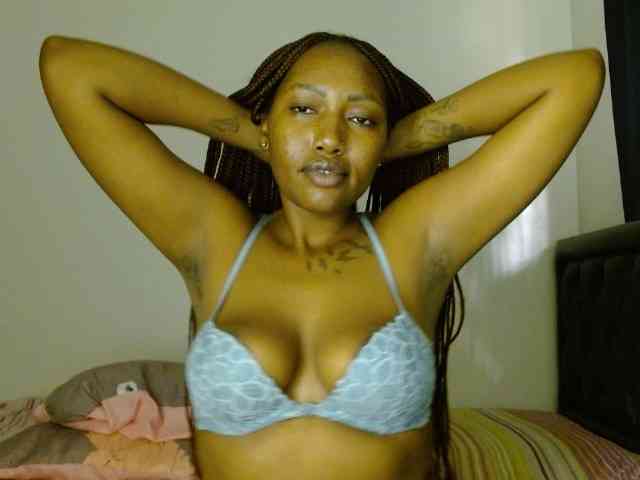 Prety-chocolatte webcam