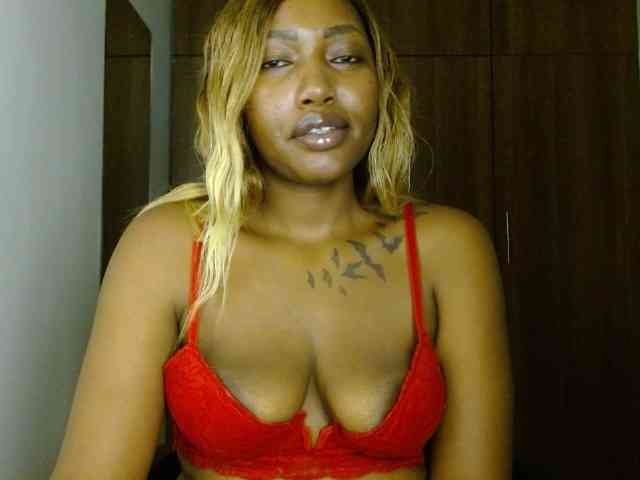 Prety-chocolatte webcam