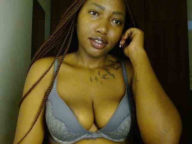 Prety-chocolatte webcam