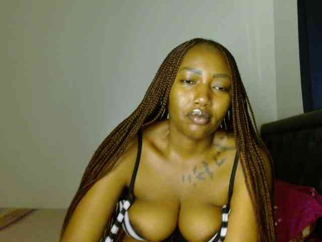 Prety-chocolatte webcam