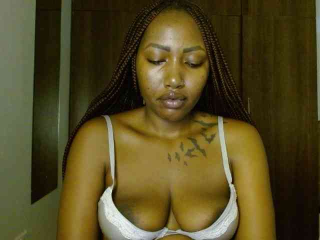 Prety-chocolatte webcam