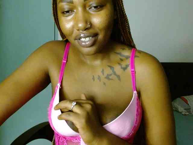 Prety-chocolatte webcam