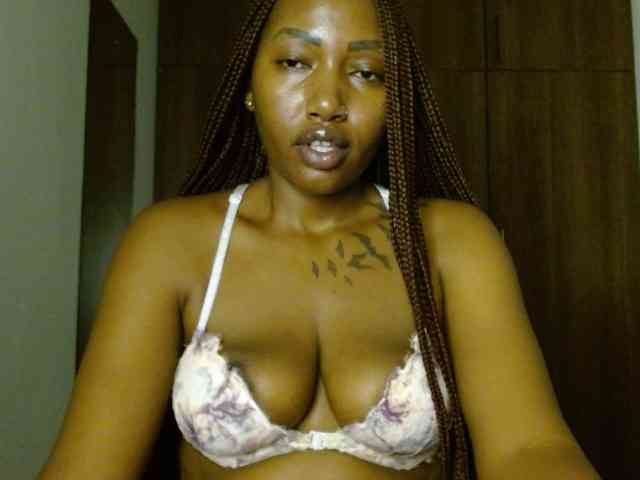 Prety-chocolatte webcam