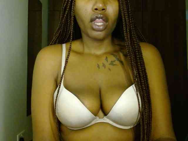 Prety-chocolatte webcam