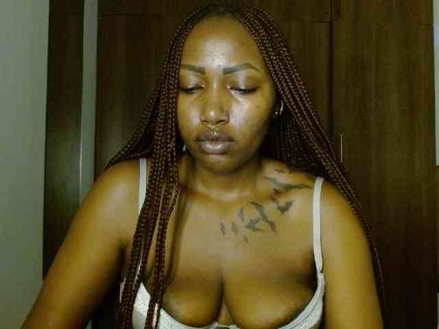 Prety-chocolatte webcam