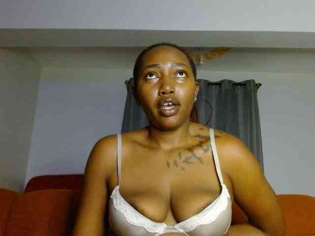 Prety-chocolatte webcam