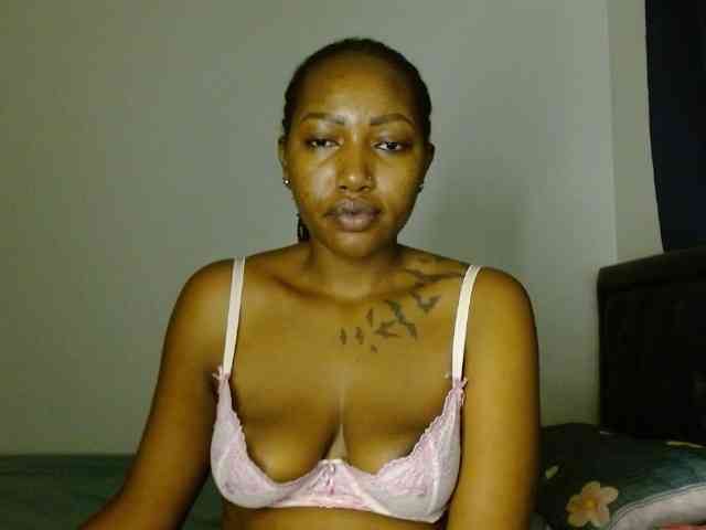 Prety-chocolatte webcam