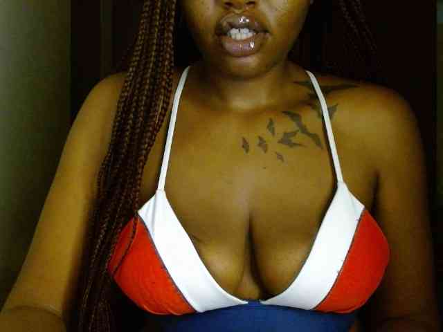 Prety-chocolatte webcam