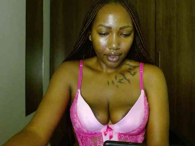 Prety-chocolatte webcam