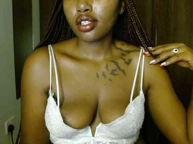 Prety-chocolatte webcam