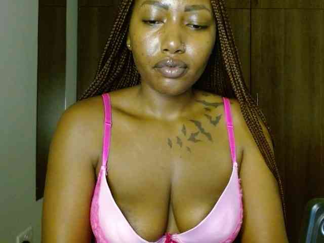 Prety-chocolatte webcam