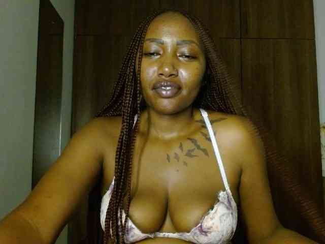 Prety-chocolatte webcam