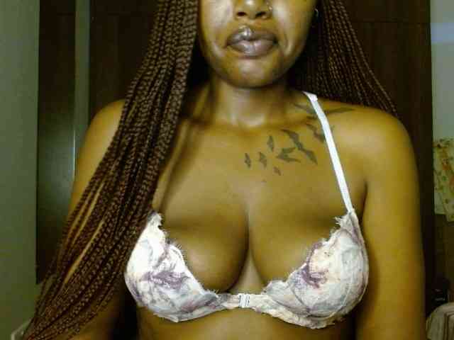 Prety-chocolatte webcam