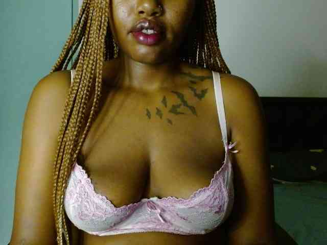 Prety-chocolatte webcam