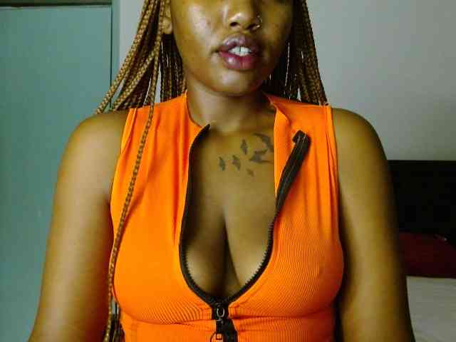 Prety-chocolatte webcam