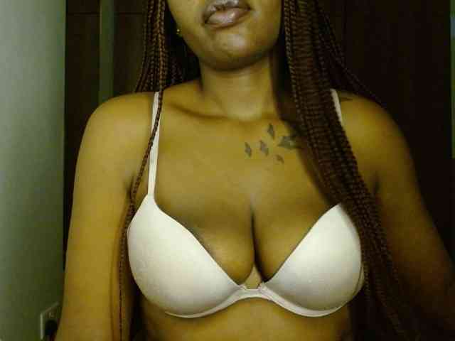 Prety-chocolatte webcam