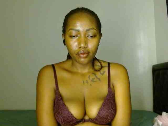 Prety-chocolatte webcam