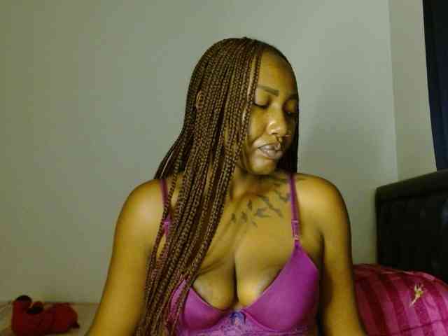 Prety-chocolatte webcam