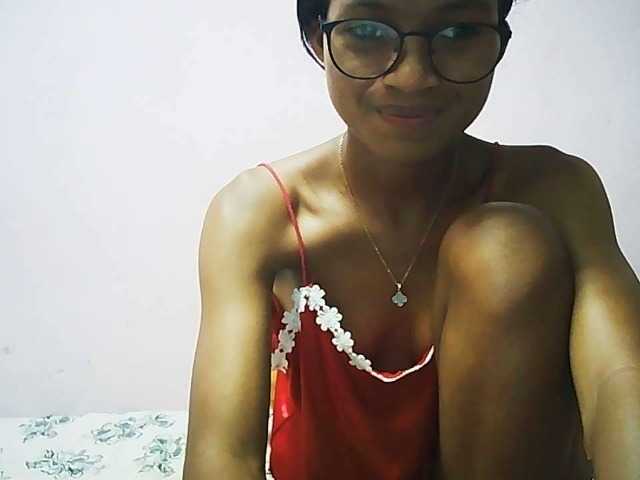 Yalane from BongaCams