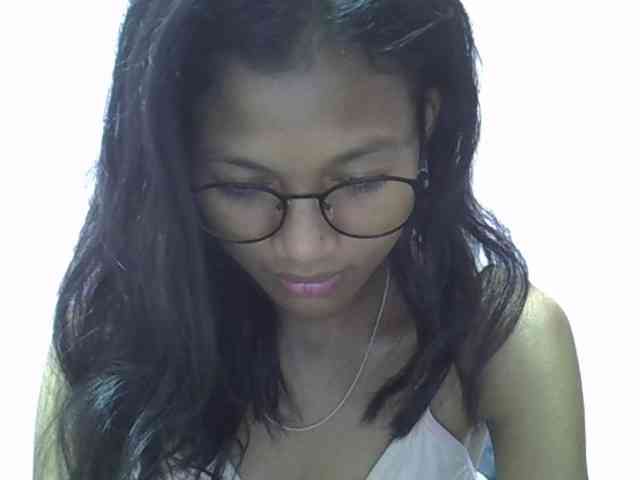 Yalane Live Webcam on BongaCams