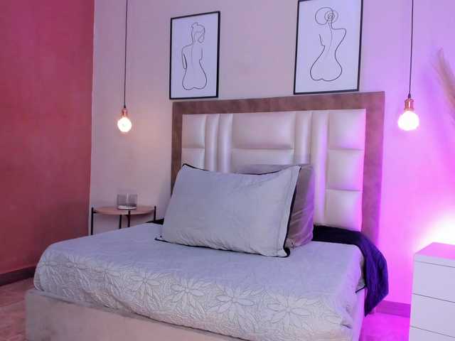 HannaWellss's BongaCams show and profile