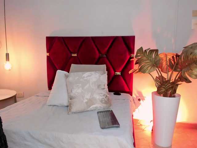 HannaWellss's BongaCams show and profile