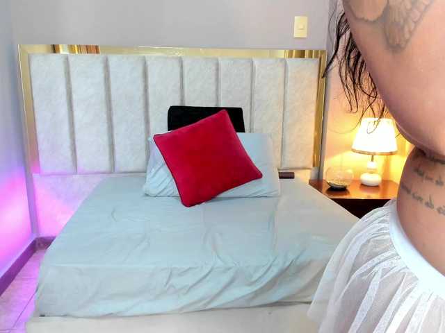 HannaWellss's BongaCams show and profile