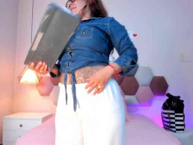 HannaWellss Live Webcam on BongaCams