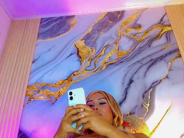 CoralineSweett Live Webcam on BongaCams