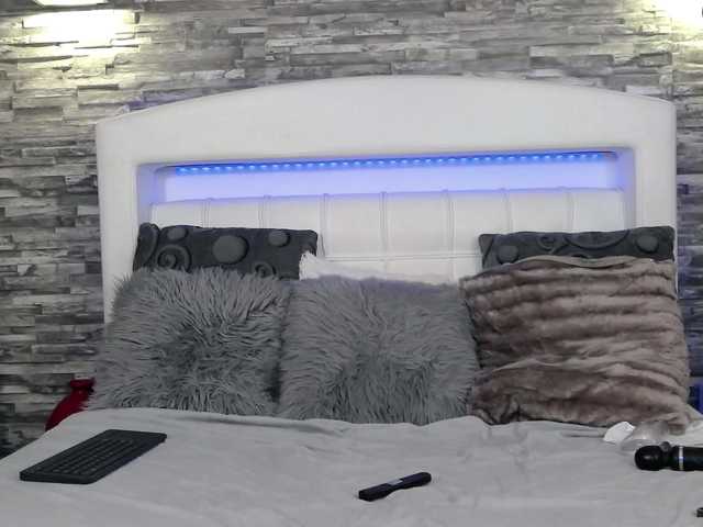 Sex chat gratuit in direct cu averystone pe BongaCams