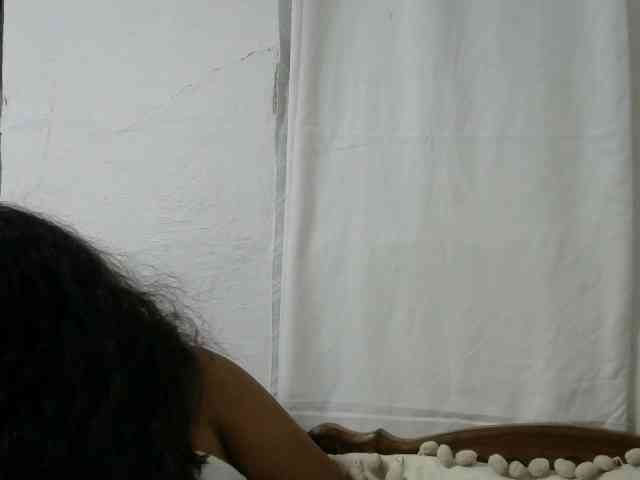 Anelah Live Webcam on BongaCams