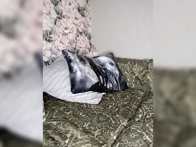 Nadina-1's BongaCams show and profile