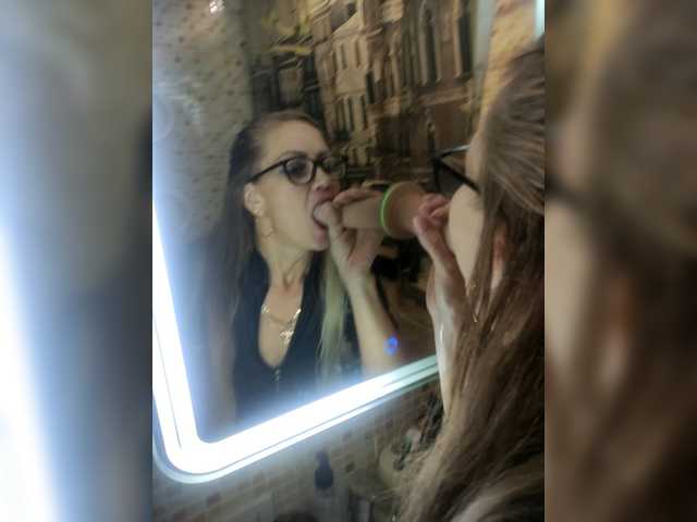 Nadina-1 – webcam model profile photo