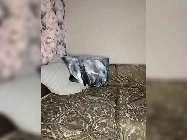 Nadina-1 Live Webcam on BongaCams