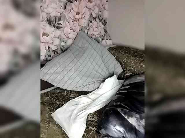 Nadina-1 Live Webcam on BongaCams