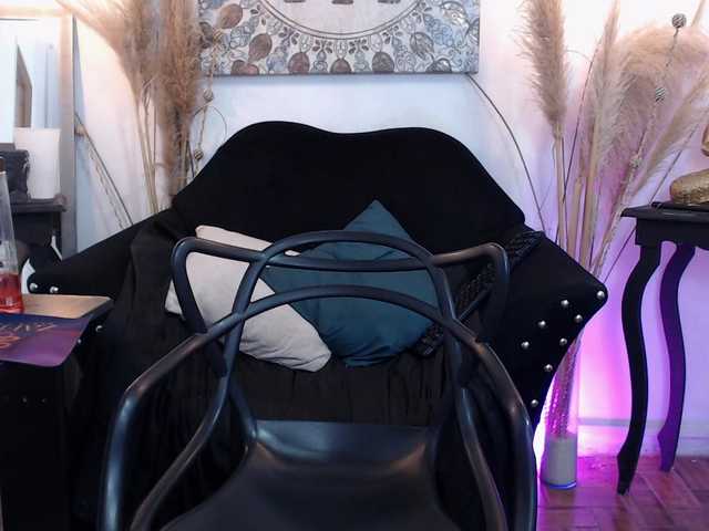 SammyBoobiex's BongaCams show and profile