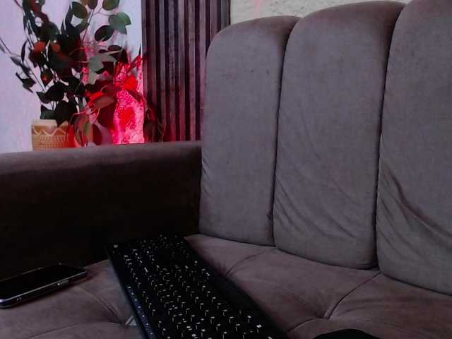 SammyBoobiex's BongaCams show and profile