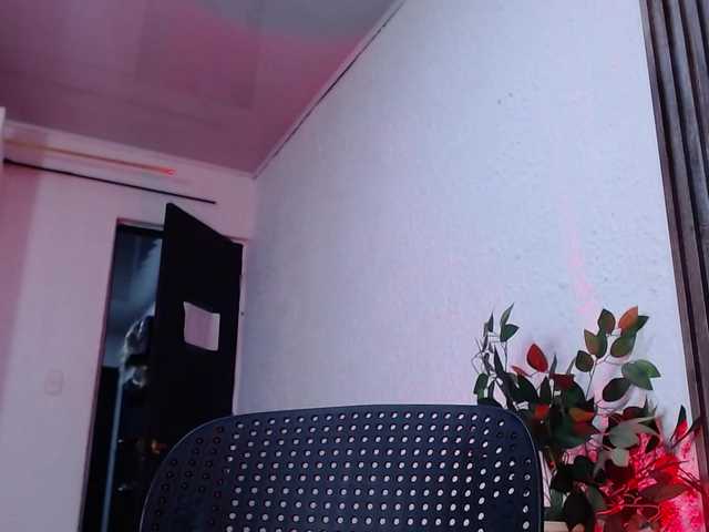 SammyBoobiex's BongaCams show and profile