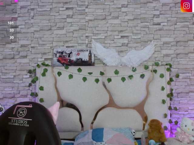 CASSE-TAY's BongaCams show and profile