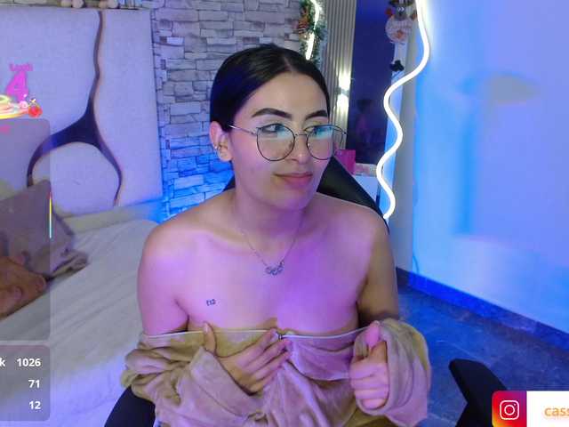 CASSE-TAY's BongaCams show and profile